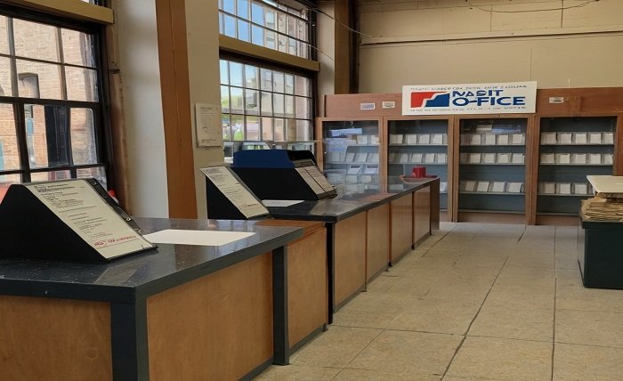 post office hours saturday